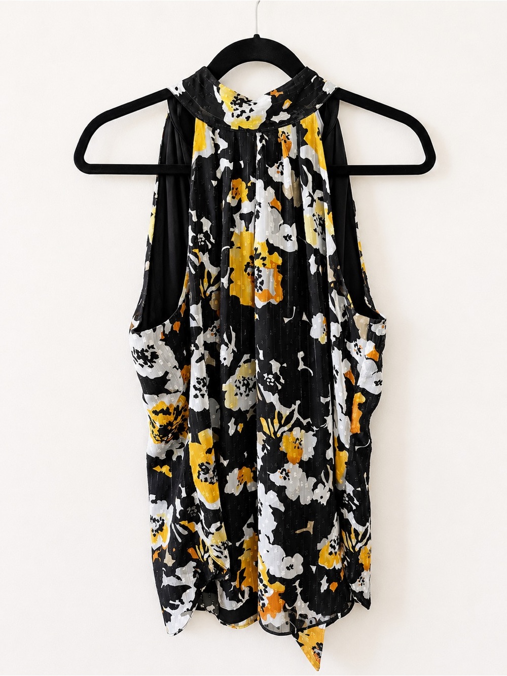 White House Black Market Floral Tie Neck Blouse Black Gold Sleeveless Size 6